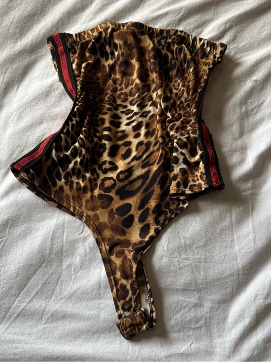 Madrag Tops - Leopard Print Strapless Bodysuit - Brown